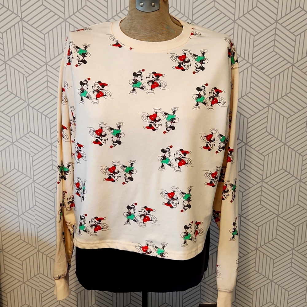 Disney Cropped Christmas Mickey and Minnie Mouse Sweatshirt | Juniors Size 2X